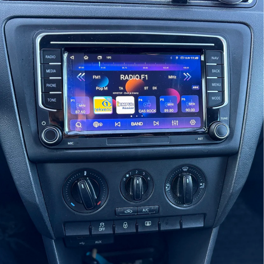 Montáž autorádia do Seatu Toledo