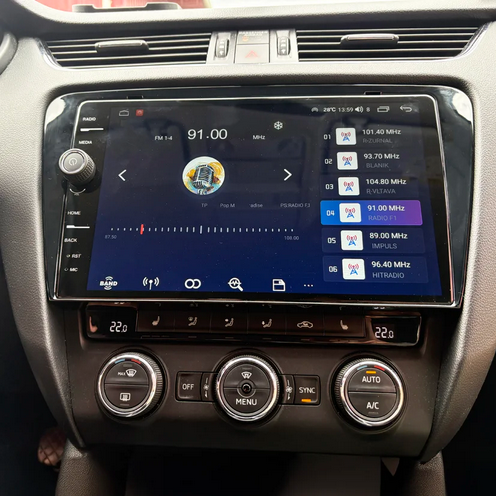 Podívejte se na reálně nainstalované autorádio do Škoda Octavia III