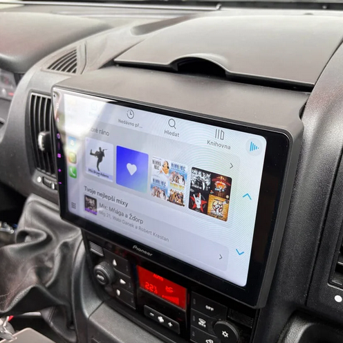 Podívejte se na reálně nainstalované autorádio do Fiatu Ducato